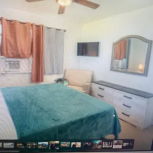 https://hotel-johns-place.comcaribbean.com