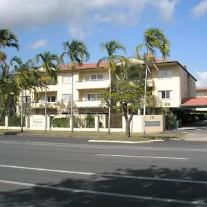 https://tradewinds-mcleod-holiday-apartments.queenslandhotels.net